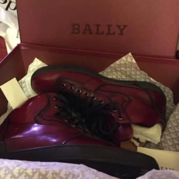 Bally oxblood
